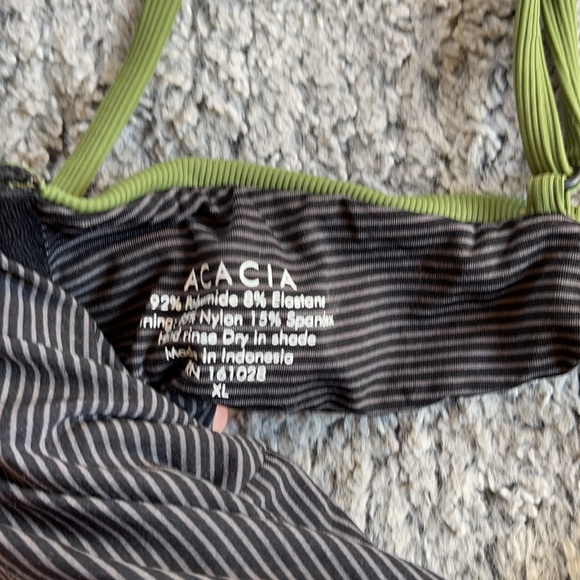 \\sold Acacia ribbed basil XL set - Picture 5 of 5